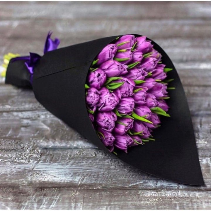 Пионовидные тюльпаны блэк в Йошкар-Оле